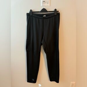 Men’s MEC Polartec pants.